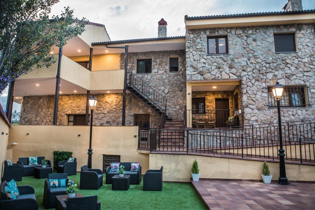 El Encanto Del Alberche Villa Villanueva de Avila Luaran gambar